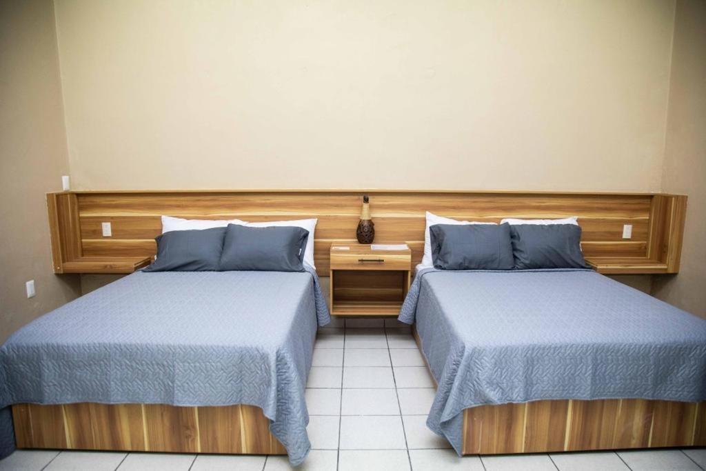 Accommodation Huzares Oaxaca Ngoại thất bức ảnh